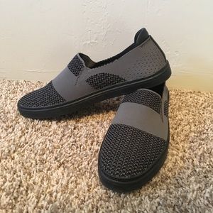 Ugg Sammy Slip On Sneakers